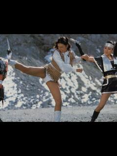 [x]宇宙刑事シャイダーの、アニーのパンチラはアラフィフのおじさん達の青春 : カキコミヒーロー | シャイダー, 中田英寿 ファッション, 志穂美悦子