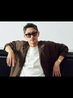 [x]自分のためだけに刻む時を身につける。カルティエ「タンク フランセーズ」と スタイルのある男たち メンズノンノウェブ | MEN'S ...