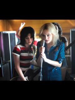 [x]映画『ランナウェイズ』 - シネマトゥデイ