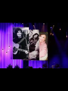 [x]George Strait, Alan Jackson, Keith Urban, Wynonna Judd and More Bow to ...
