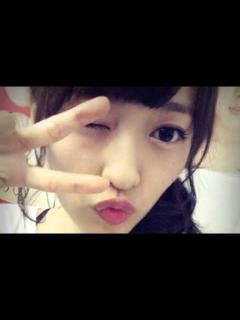 [x]NMB48 足が強烈に臭いと噂されるメンバーの舞台裏の姿 - YouTube