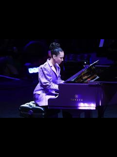 [x]Kobe Bryant Memorial: Alicia Keys' Performance