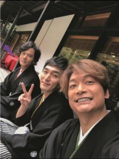 [x]稲垣吾郎、草なぎ剛、香取慎吾が3人揃って雑誌に登場！はかま姿で自撮りショットも | E-TALENTBANK co.,ltd.