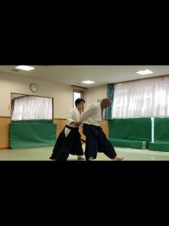 [x]【後ろ両手首取り呼吸投げ】 - YouTube