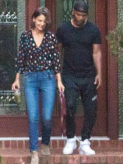 [x]Jamie Foxx and Katie Holmes Are All Smiles as They Step Out Together in ...
